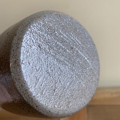 LOT 260 Z: Stoneware Container Collection