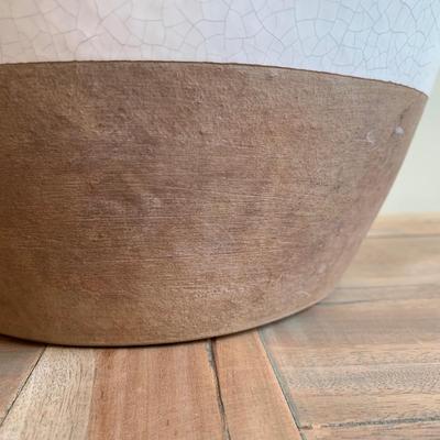 LOT 260 Z: Stoneware Container Collection