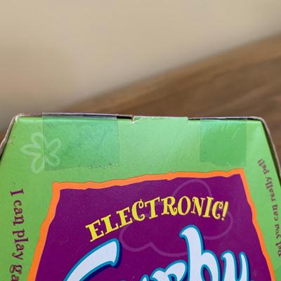 LOT 261 Y: Furby Collection (2 NIP)