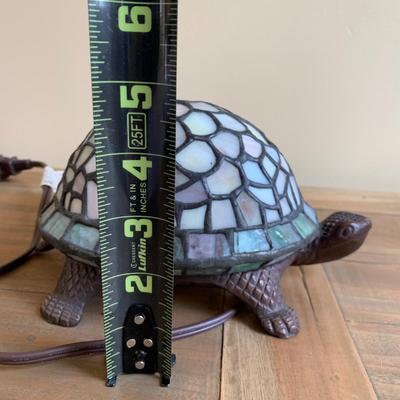 LOT 265 Z: Stained Glass Turtle Lamp