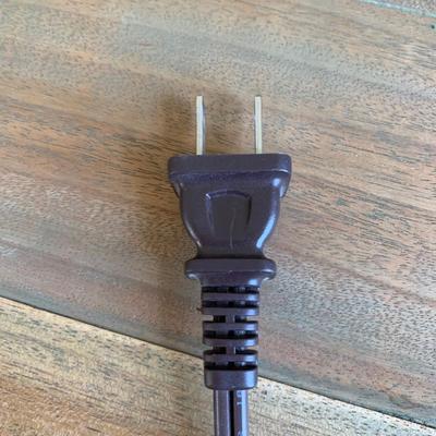 LOT 265 Z: Stained Glass Turtle Lamp