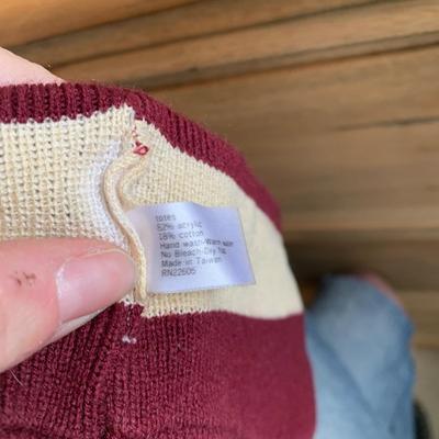 LOT 266 X: Winter Gear Collection; Gloves, Hats, Facemasks, & Ear Warmer Bands