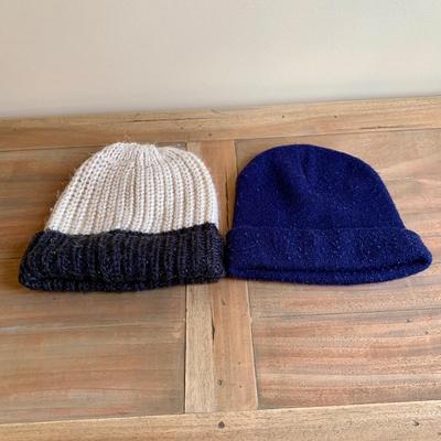 LOT 266 X: Winter Gear Collection; Gloves, Hats, Facemasks, & Ear Warmer Bands