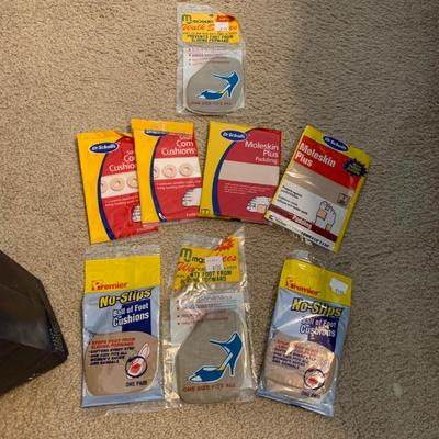 LOT 268 X: Closet Clear Out! Men's Clothing, Shoes, Robes, & More!