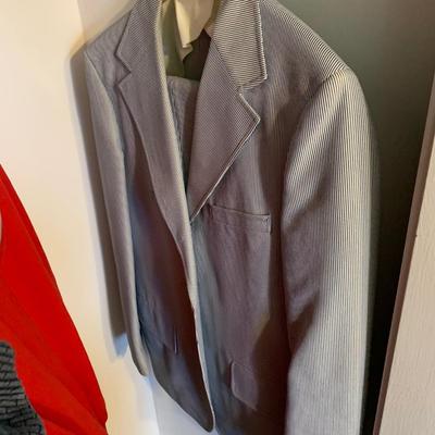 LOT 268 X: Closet Clear Out! Men's Clothing, Shoes, Robes, & More!