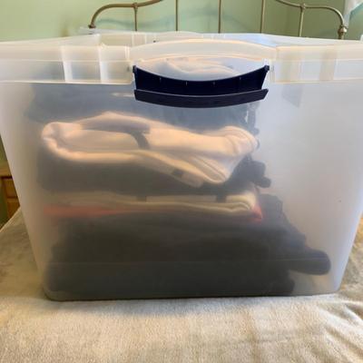 LOT 269 X: Tote of Women's Clothing; Calvin Klein, J. Crew, Lauren by Ralph Lauren, & More!