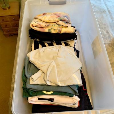 LOT 269 X: Tote of Women's Clothing; Calvin Klein, J. Crew, Lauren by Ralph Lauren, & More!