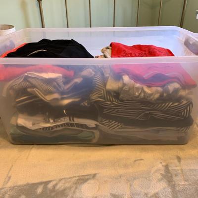 LOT 270 X: Tote of Women's Clothing; Cyrus, Lucky Brand, Karl Lagerfeld, & More!