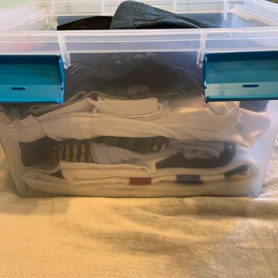 LOT 316 X: Tote of Women's Clothing; Lucky Brand, Tahari, Lucy & Laurel, & More!