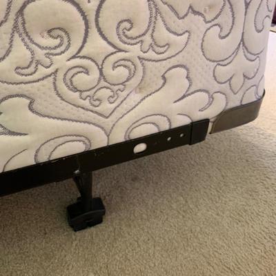 LOT 320 X: Faux Brass Metal Headboard & Pennsylvania House Side Table w/ Glass Lamp