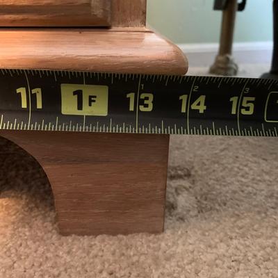 LOT 320 X: Faux Brass Metal Headboard & Pennsylvania House Side Table w/ Glass Lamp