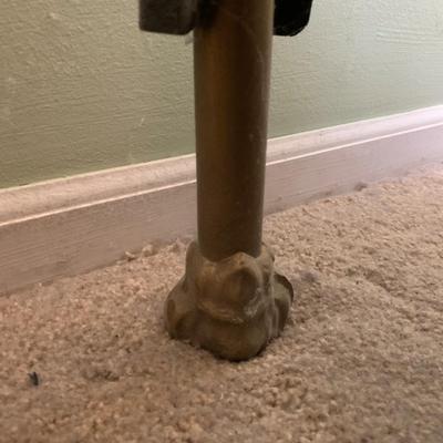 LOT 320 X: Faux Brass Metal Headboard & Pennsylvania House Side Table w/ Glass Lamp