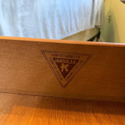 LOT 322 X: Sumter Cabinet Co. 3 Drawer Bedside Table & 5 Drawer Dresser