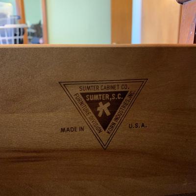 LOT 322 X: Sumter Cabinet Co. 3 Drawer Bedside Table & 5 Drawer Dresser