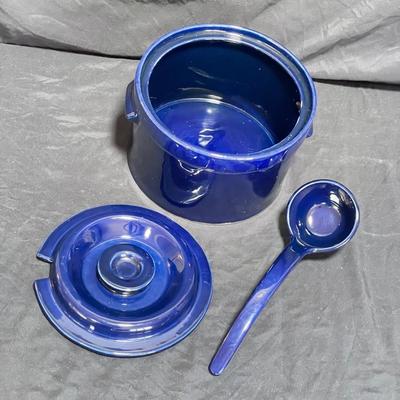 Pfaltzgraff Soup Tureen & Terracotta Tile (K-SS)