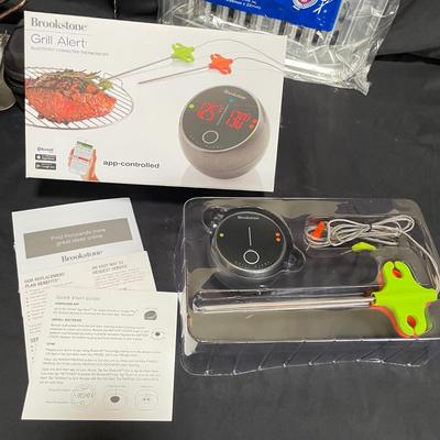 Brookstone Grill Alert W/Box, Therm Pro & More Grilling Necessities (K-SS)