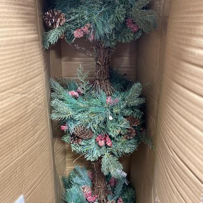 2 entryway trees