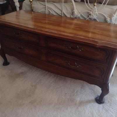 Vintage Wood Finish Blanket Chest