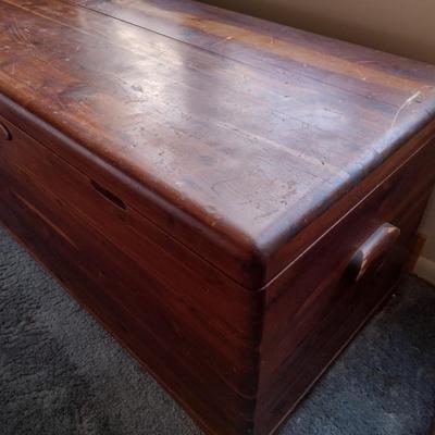 Cedar Blanket Chest