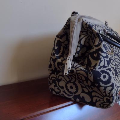 Baggallini Satchel/Overnight Bag with Cosmetic Case