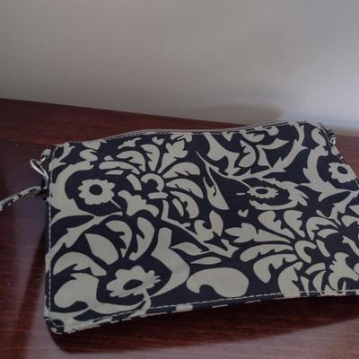 Baggallini Satchel/Overnight Bag with Cosmetic Case