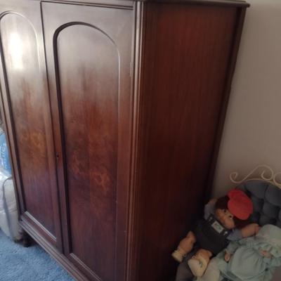 Vintage Mahogany Double Door Wardrobe with Sweater Drawer Feature