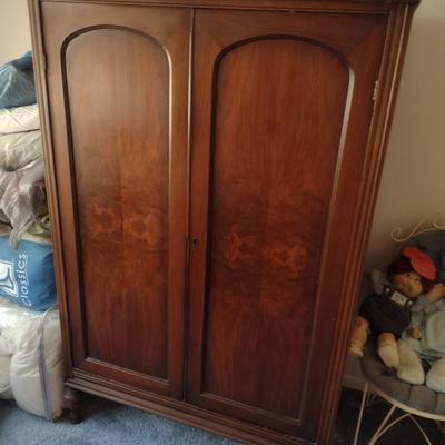 Vintage Mahogany Double Door Wardrobe with Sweater Drawer Feature