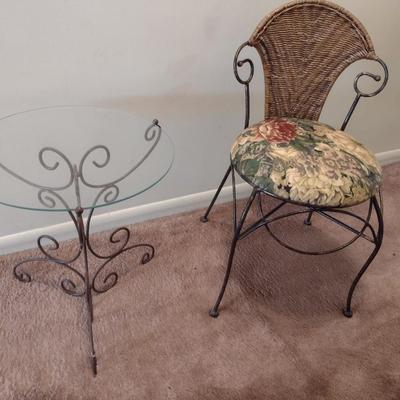 Wrought Metal Dainty Chair and Table Set