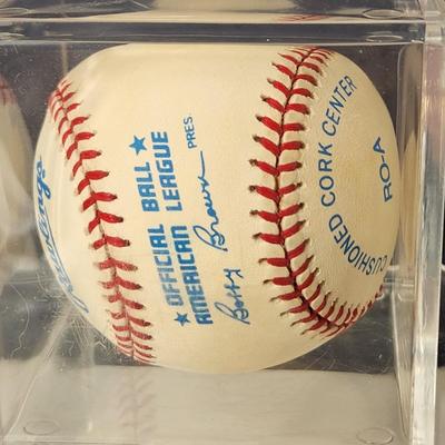 Rafael Palmerio OMLB Signed Autographed Baseball In Collectors Case