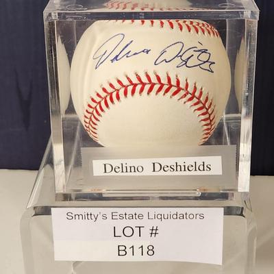 Delino Deshields OMLB Signed Autographed Baseball In Collectors Case