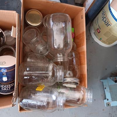 CANNING JARS METAL SIEVE AND SALT