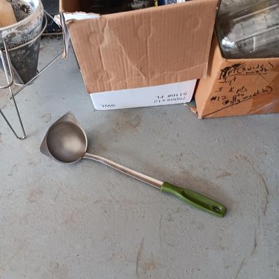 CANNING JARS METAL SIEVE AND SALT