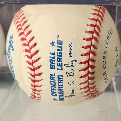 Mike Kinkade OMLB Signed Autographed Baseball In Collectors Case