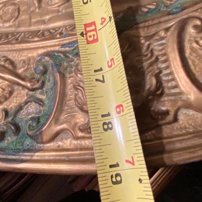 VTG 1950s PEERAGE BRASS WALL PLAQUE