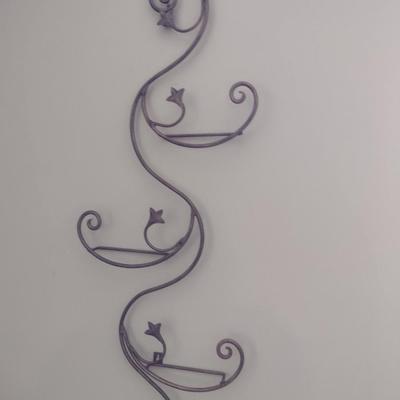 Metal Scroll Design Hanging Plate Rack