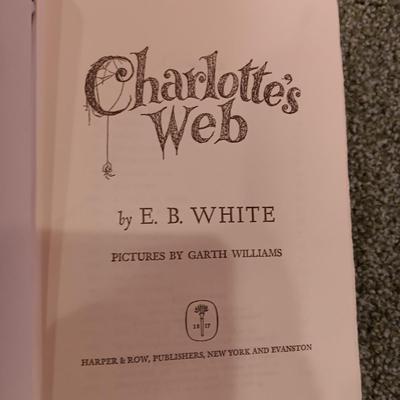 CHILDRENS BOOKS