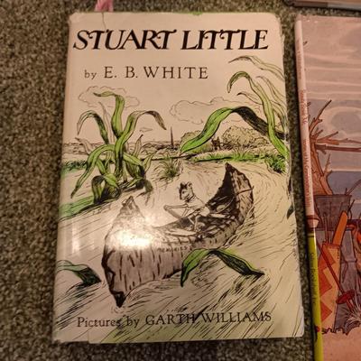 CHILDRENS BOOKS