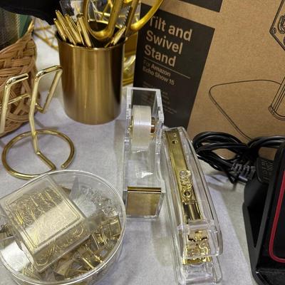 Utility Room - General House hold - office supplies- Lot 1