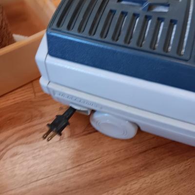 ELECTROLUX CANISTER VACUUM W/RETRACTABLE CORD, MANY BAGS AND FILTERS