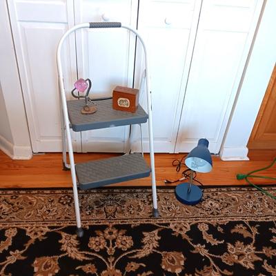 STEP STOOL, DESK LAMP, WOODEN BOX FOR CARDS AND SHINY ROCK SCULPTURE