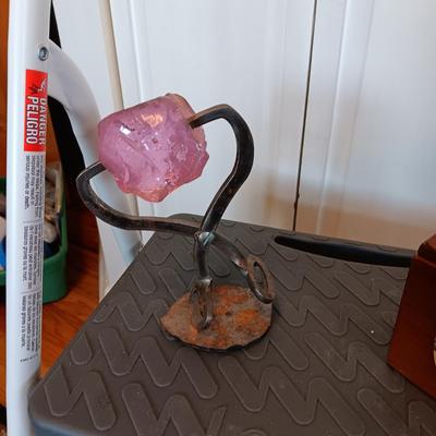 STEP STOOL, DESK LAMP, WOODEN BOX FOR CARDS AND SHINY ROCK SCULPTURE