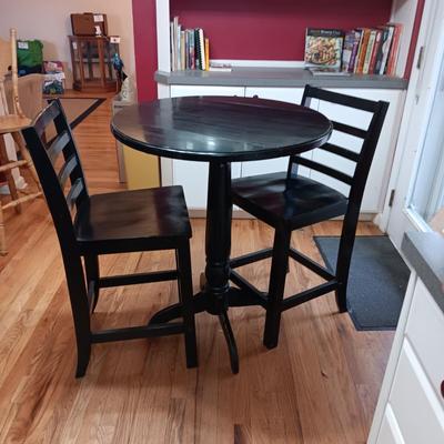 COUNTER HEIGHT DROP LEAF CAFE STYLE TABLE AND 2 CHAIRS