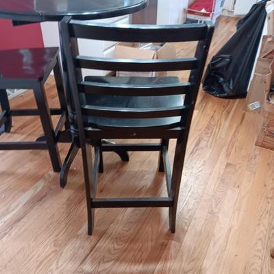 COUNTER HEIGHT DROP LEAF CAFE STYLE TABLE AND 2 CHAIRS