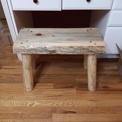 LIVE EDGE WOODEN STOOL
