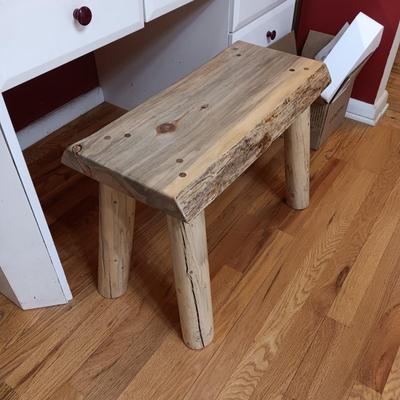 LIVE EDGE WOODEN STOOL