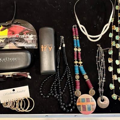 Sterling & Costume Jewelry - Lot L -