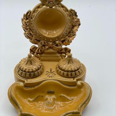 Gold-tone Porcelain Holder