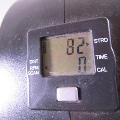 Cubii Work+Out Contact under desk elliptical Exerciser