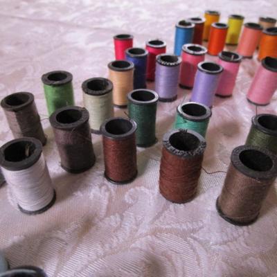 38 mini spools of thread