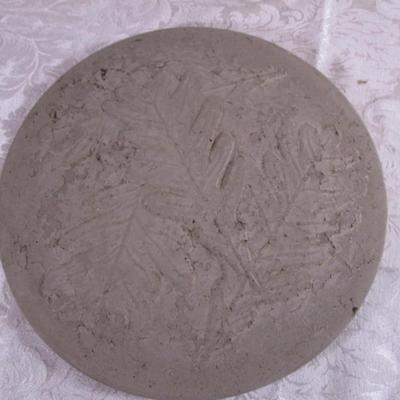Cement decorative stepping stone